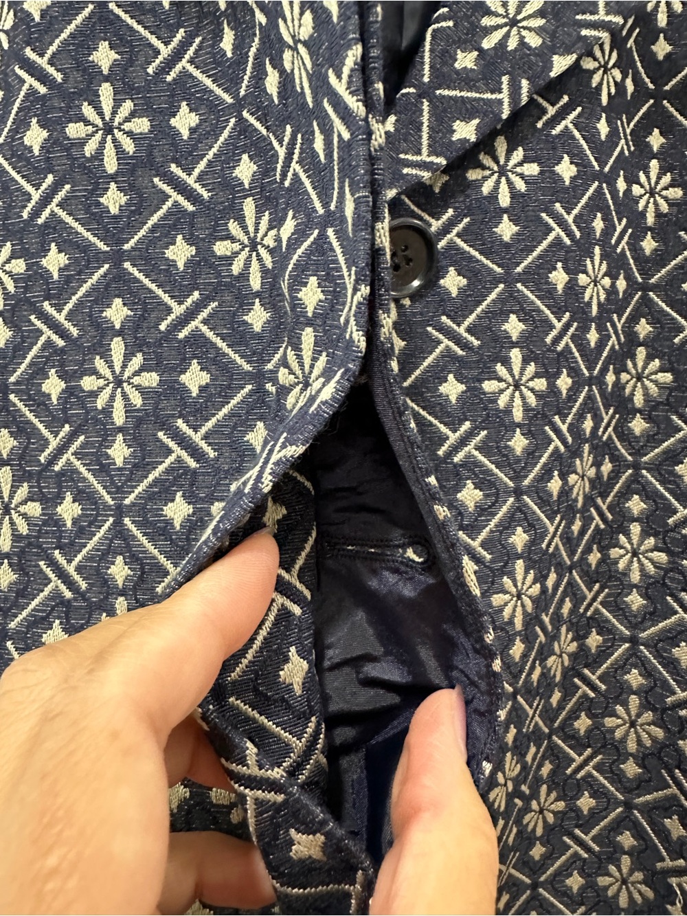 DKNY Vintage Navy White Silk Cotton Geometric Cropped Blazer 8 - Picture 6 of 14